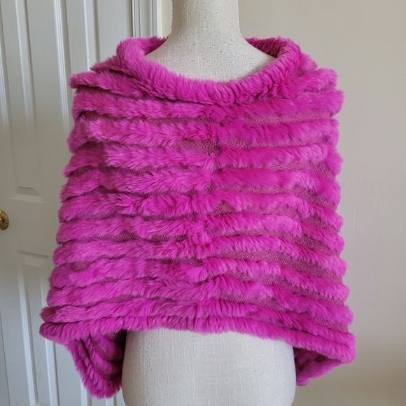 Real fur poncho/cave - Picture 4 of 5